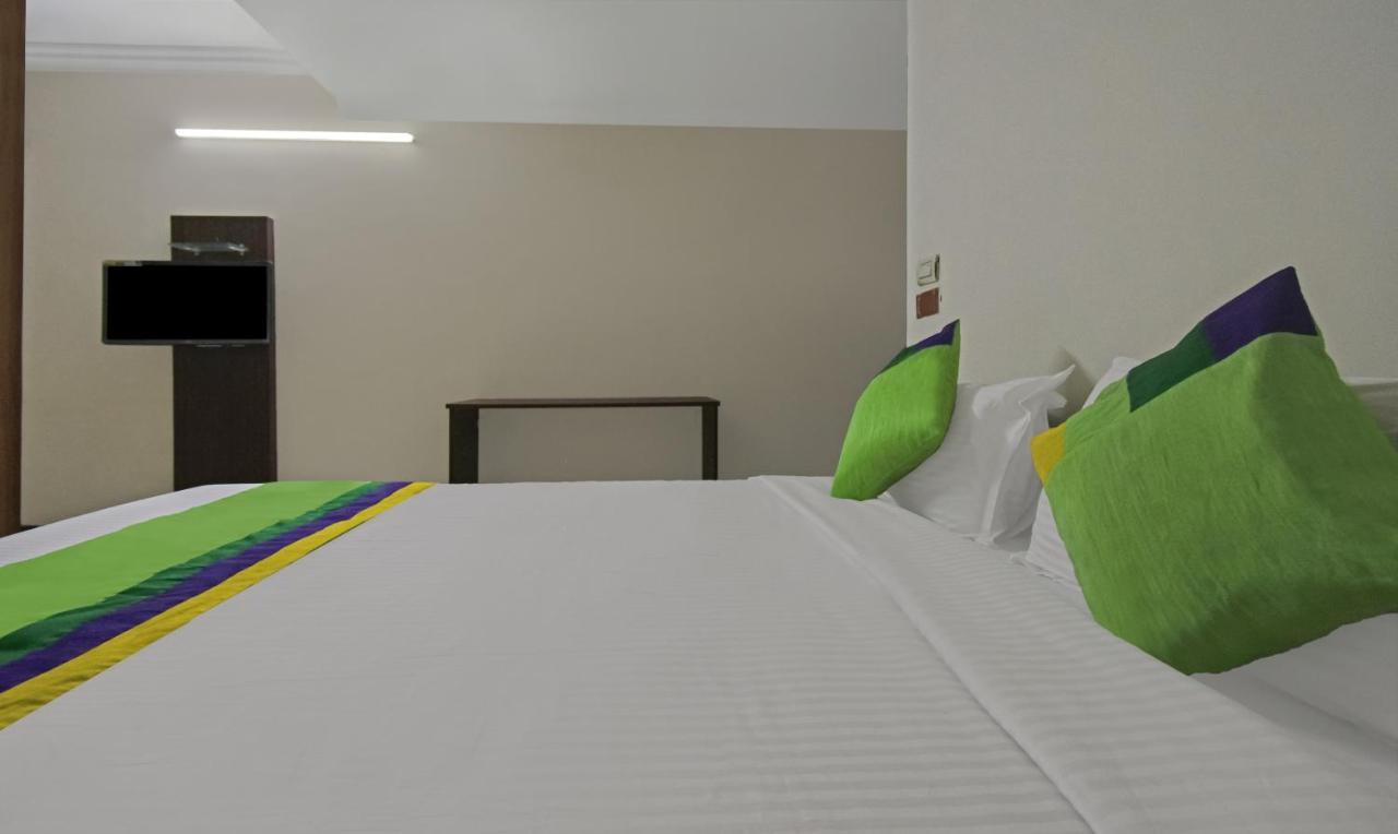 Treebo Samhaar Residency Thoraipakkam Hotel Chennai Luaran gambar